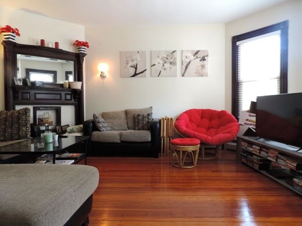 548 E 7th St unit 1, Boston, MA 02127 - photo 1