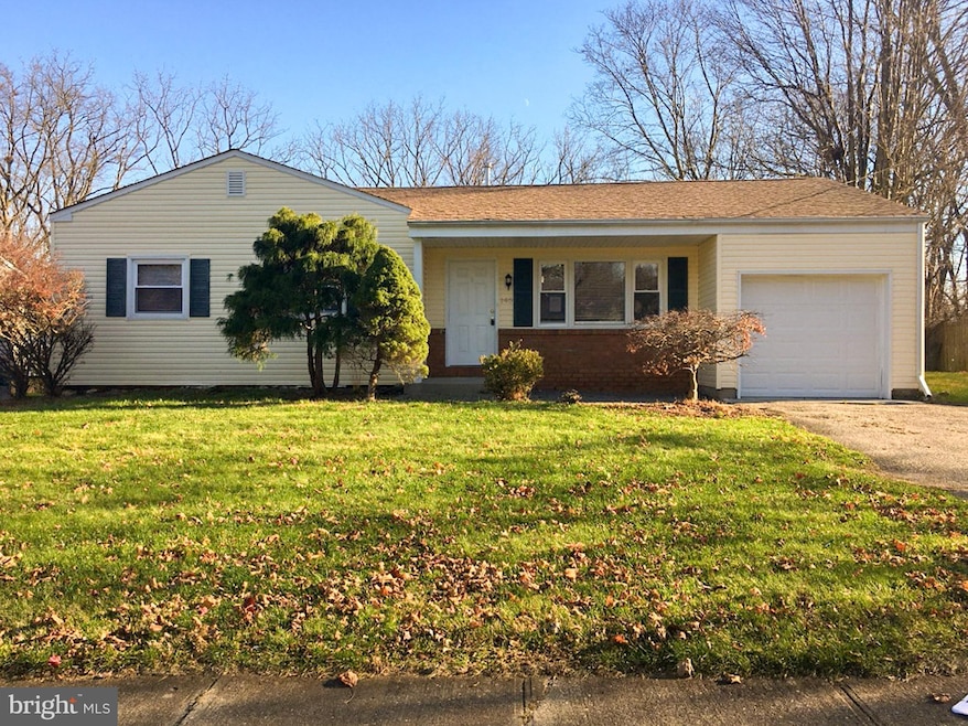 145 College View Dr, Hackettstown, NJ 07840 - photo 1