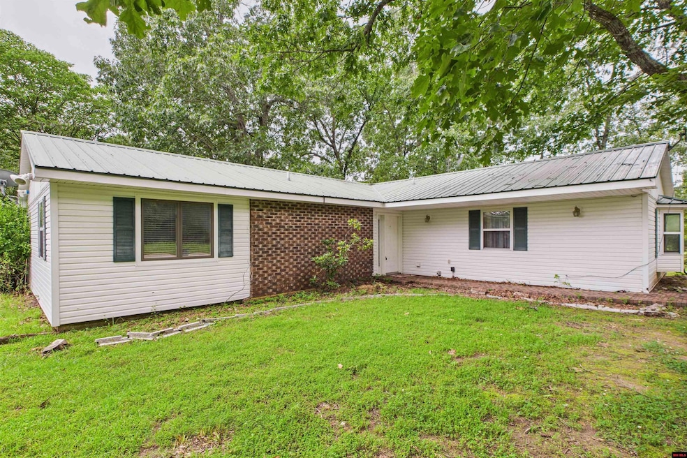 For Sale $349,995 • Co-Listing Agent