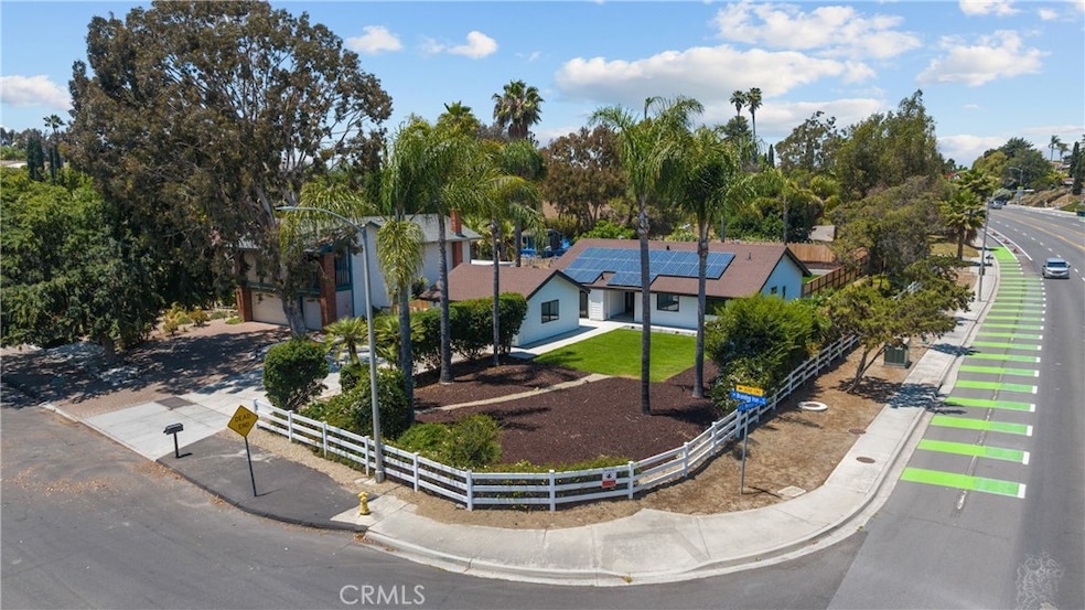 1201 Branding Iron Cir unit 3, Vista, CA 92081 - photo 1