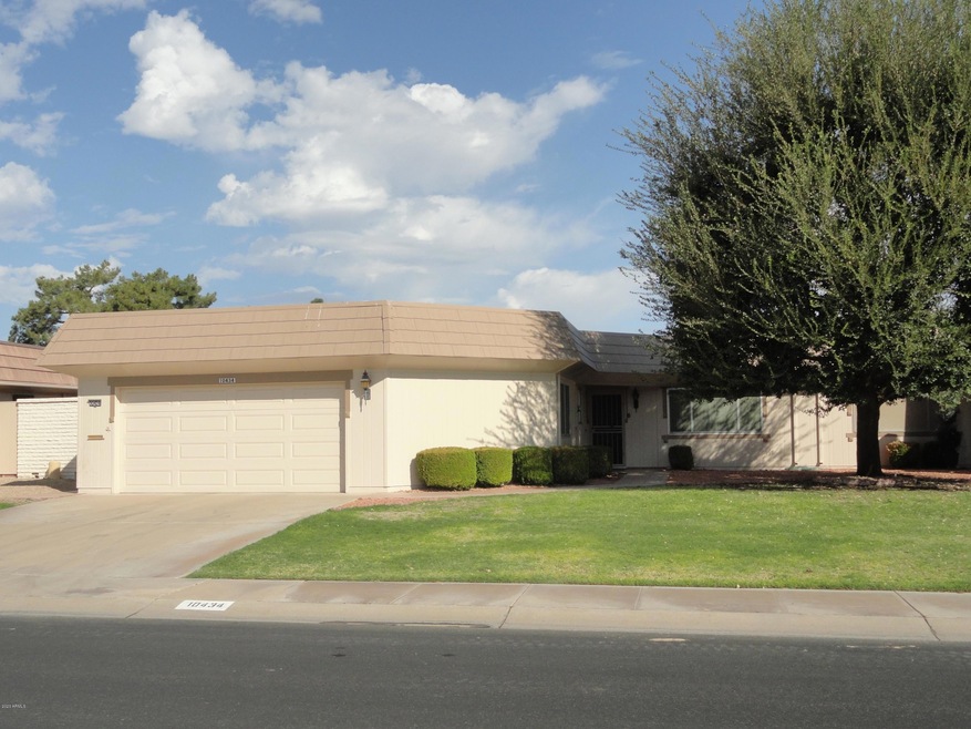 10434 W Hutton Dr, Sun City, AZ 85351 - photo 1