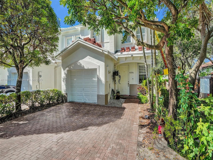 4396 NW 116th Ave, Doral, FL 33178 - photo 1