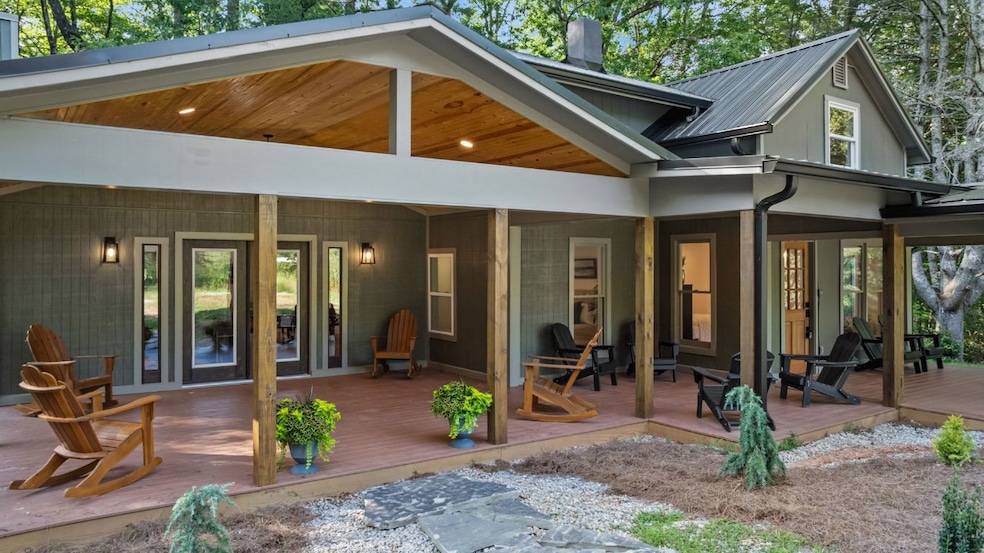 For Sale $1,300,000 • Co-Listing Agent