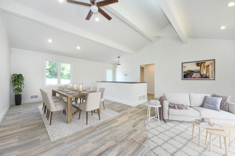 5103 Carpenter Dr, Crestwood, KY 40014 - photo 1