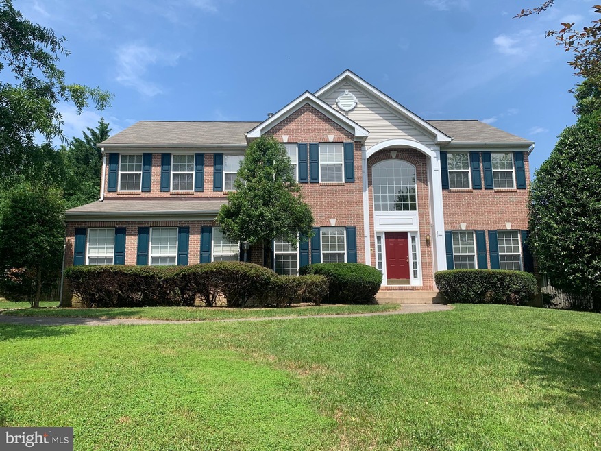 101 Locust Grove Dr, Purcellville, VA 20132 - photo 1