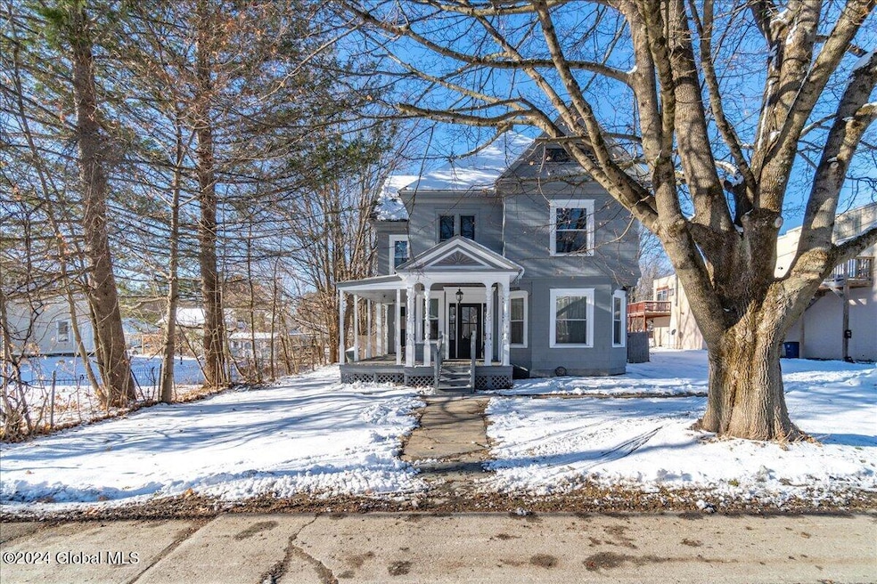 03-4 S Park St-3