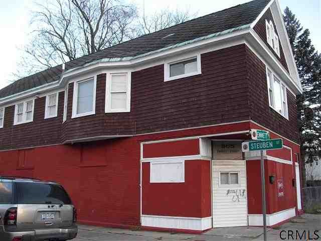 865 Emmett St, Schenectady, NY 12307 - photo 1