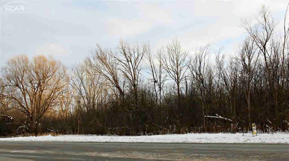 0 Lennon Rd unit 100000601, Flint, MI 48507 - photo 1