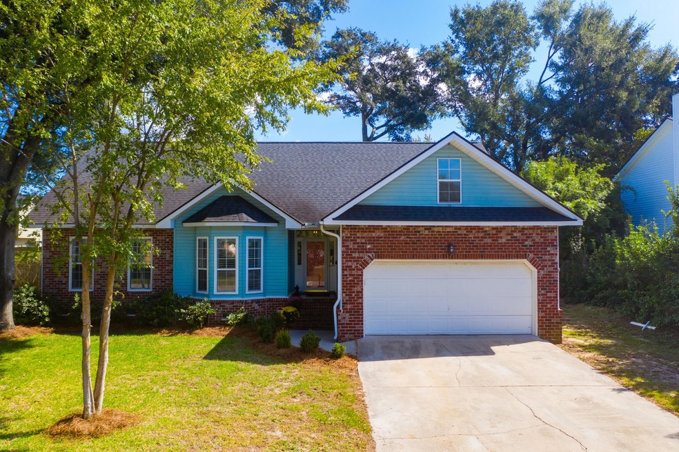 105 Oyster Point Row