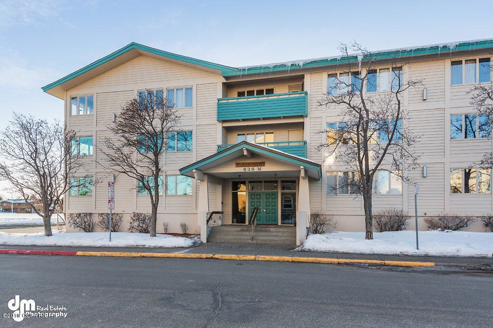 Exterior_CG_1809-SMALL