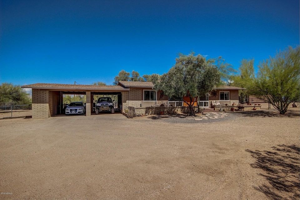 Two acre parcel in Cave Creek.