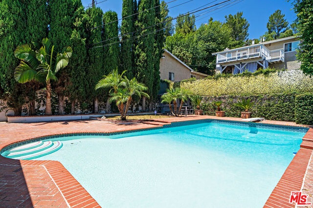 5235 Canoga Ave, Woodland Hills, CA 91364 - photo 1