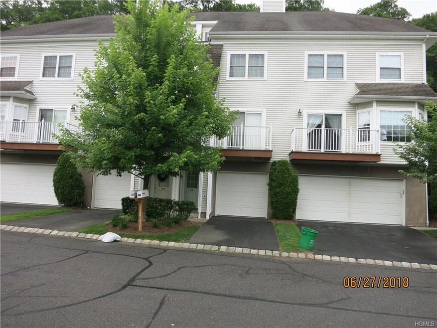 110 Crystal Hill Dr unit 53, Pomona, NY 10970 - photo 1