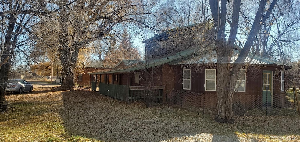 125 Denver Ave, Saguache, CO 81149 - photo 1