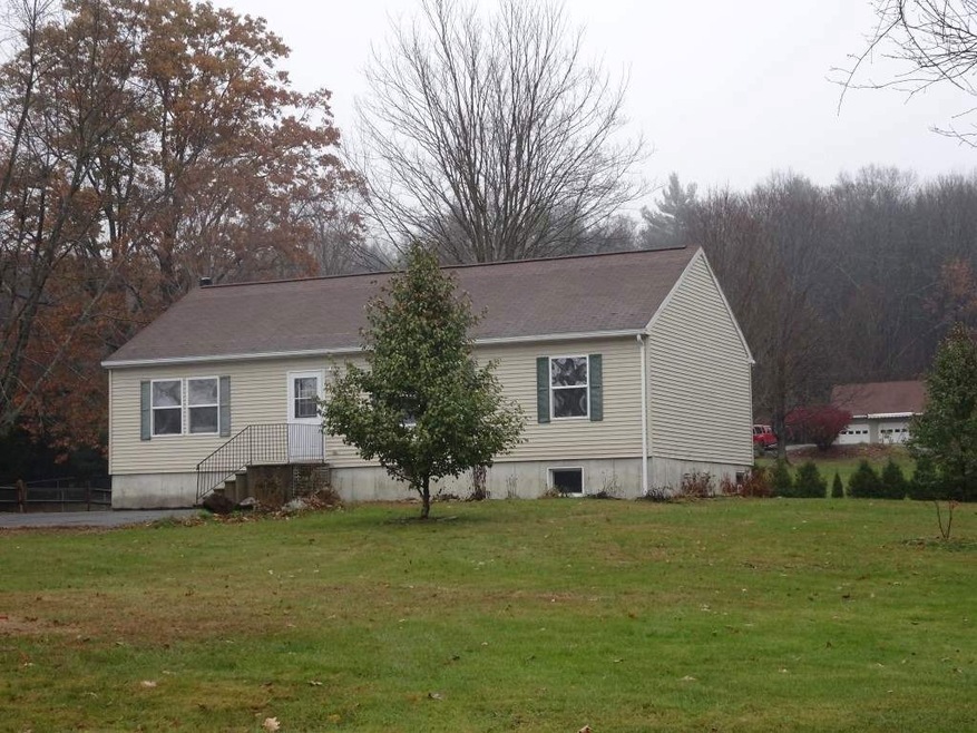 193 S Parrish Rd, Winchester, NH 03470 - photo 1