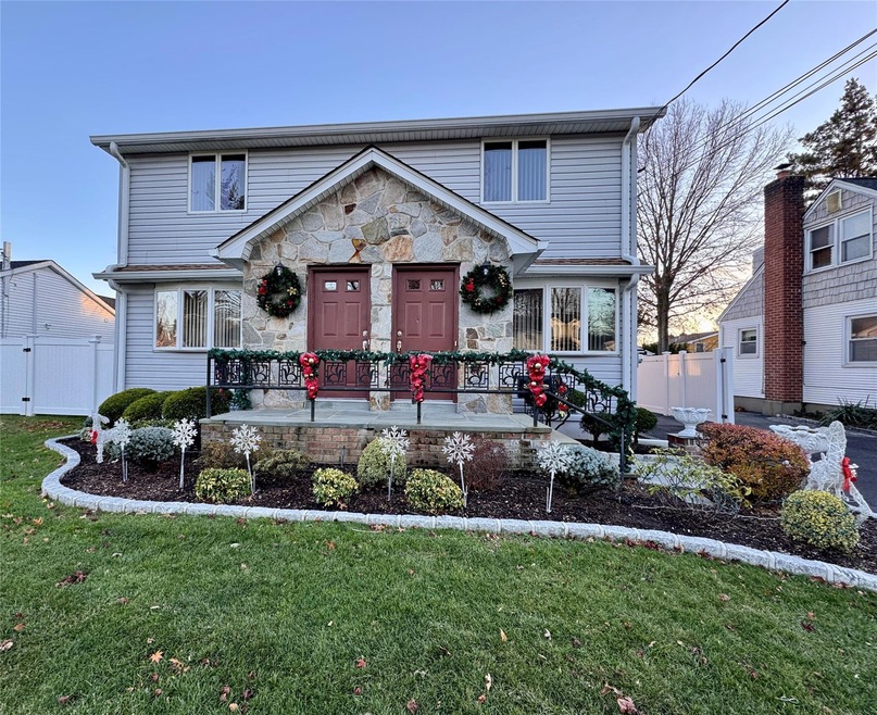 133 Woolsey Ave unit 2, Glen Cove, NY 11542 - photo 1