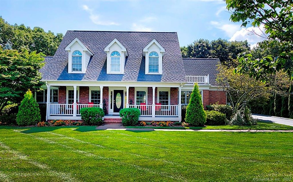 7 Jennifer Dr, North Haven, CT 06473 - photo 1