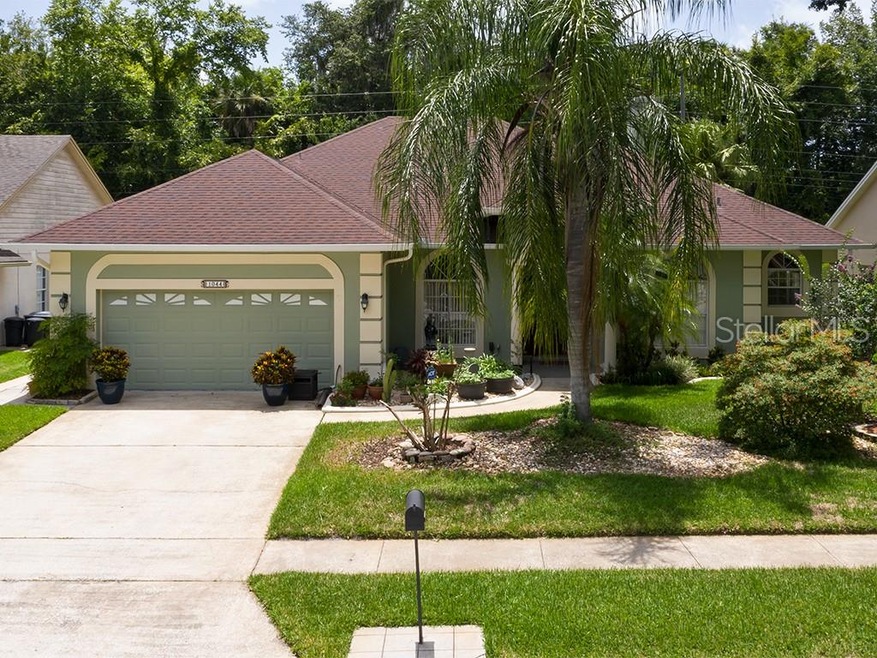 CLASSIC yet CONTEMPORARY, exceptional 4 bedroom ( 