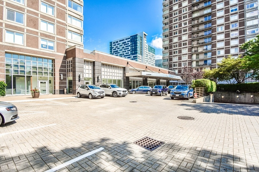 Regatta Riverview Residences unit 1607, Cambridge, MA 02141 - photo 1