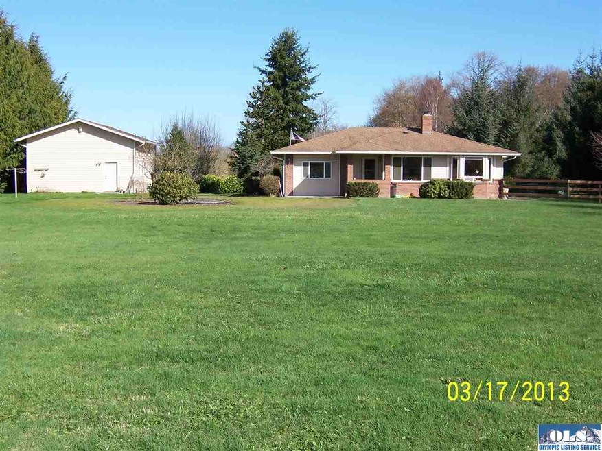 The front of the home is oriented away from the st