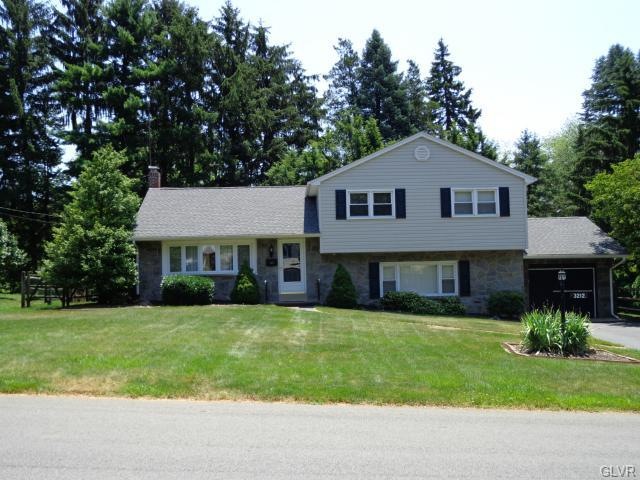 3212 W Congress St, Allentown, PA 18104 - photo 1