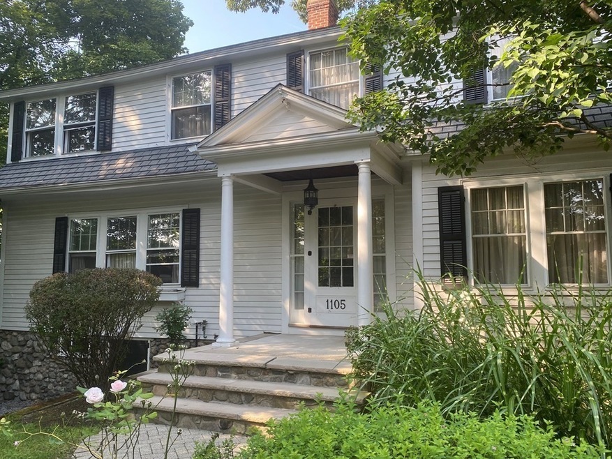 1105 Franklin St, Melrose, MA 02176 - photo 1