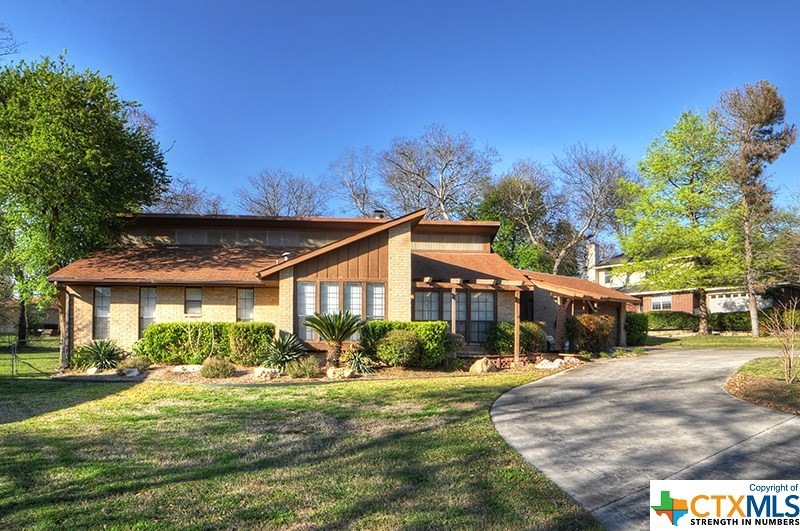 1215 River Acres Dr, New Braunfels, TX 78130 - photo 1