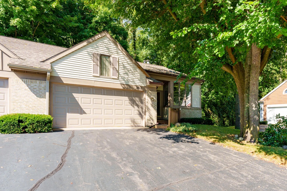 Wildemere_St_2398_Kalamazoo_49009-45
