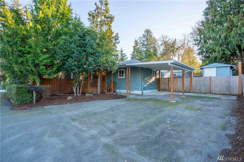 7155 SE 24th St, Mercer Island, WA 98040 - photo 1