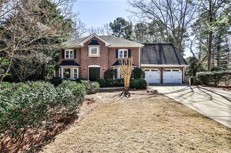 Beautiful brick house on corner lot in Willow Spri