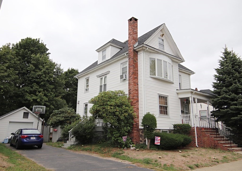 45 Mount Vernon St, Saugus, MA 01906 - photo 1