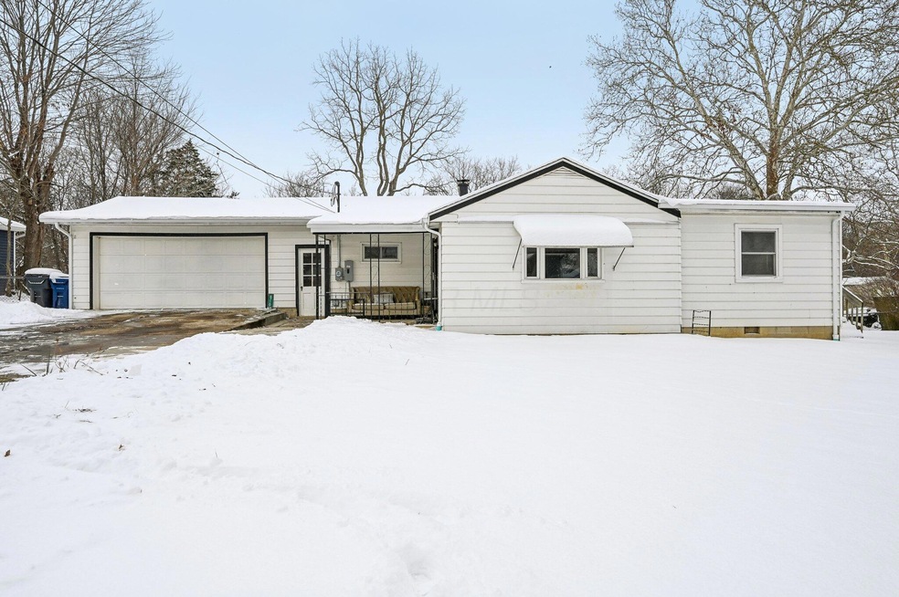 3-web-or-mls-Darby Blvd-003