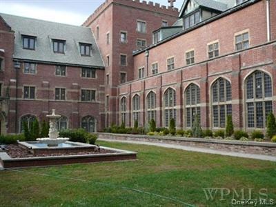 207 Chateau Rive unit 207, Peekskill, NY 10566 - photo 1