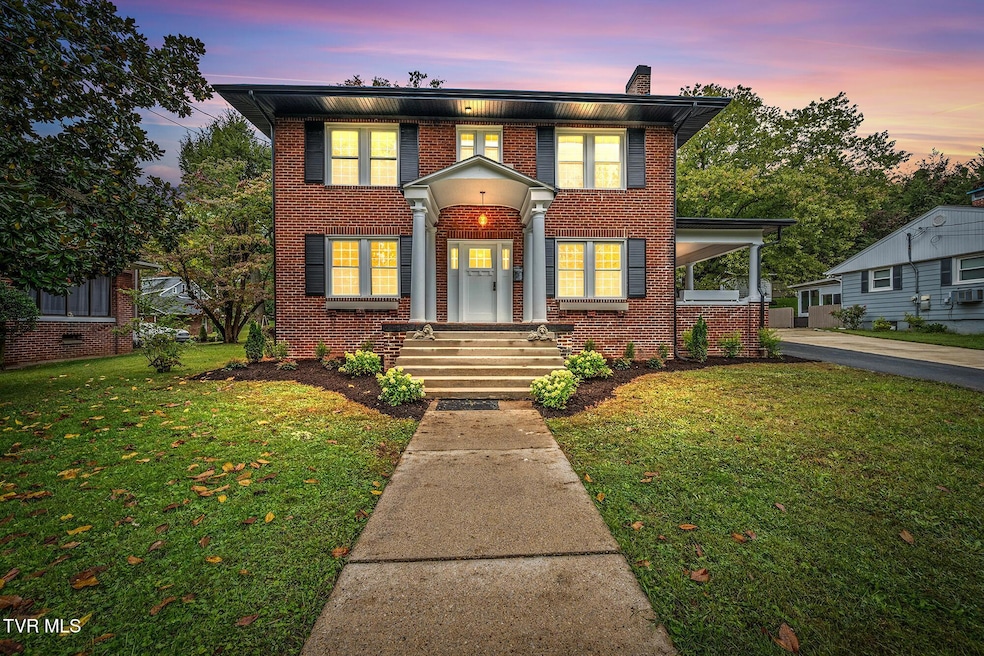 1224 7th Ave, Bristol, TN 37620 - photo 1