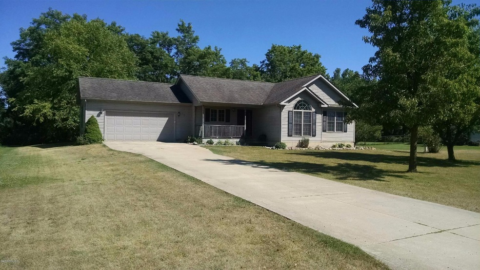 181 Gull Pointe Dr, Battle Creek, MI 49037 - photo 1