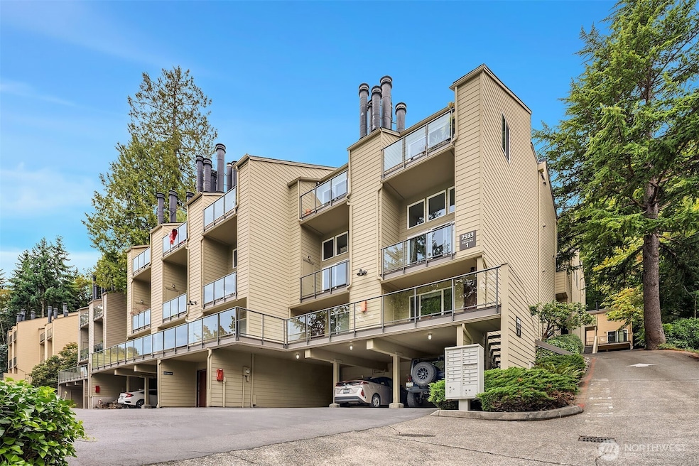2933 76th Ave SE unit 11A, Mercer Island, WA 98040 - photo 1