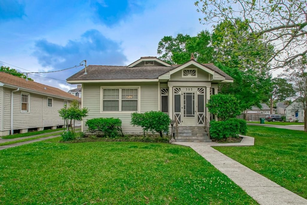 303 Phosphor Ave, Metairie, LA 70005 - photo 1