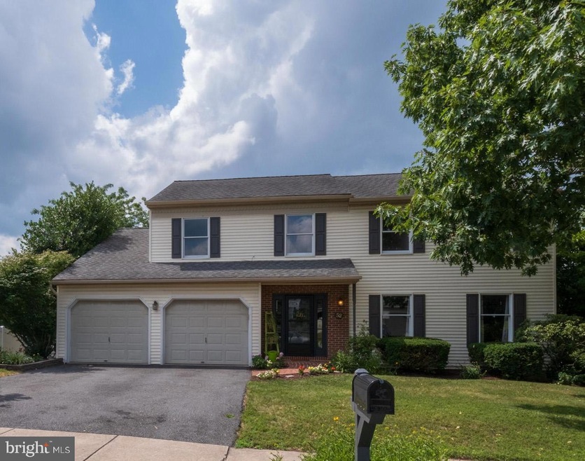 52 Rim View Ln, Reading, PA 19607 - photo 1