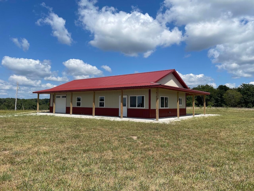 7026 Grimes Mill Dr, Mountain Grove, MO 65711 - photo 1