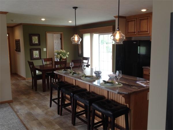 8 Hillview Dr, West Springfield, MA 01089 - photo 1