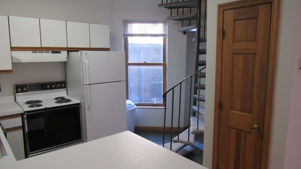 30 Clark St unit 5, Boston, MA 02109 - photo 1