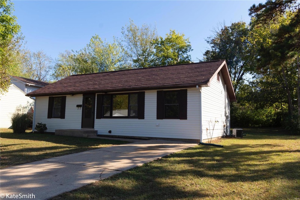 608 Wesley Dr, Farmington, MO 63640 - photo 1