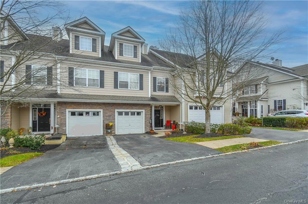 50 Putters Way, Middletown, NY 10940 - photo 1