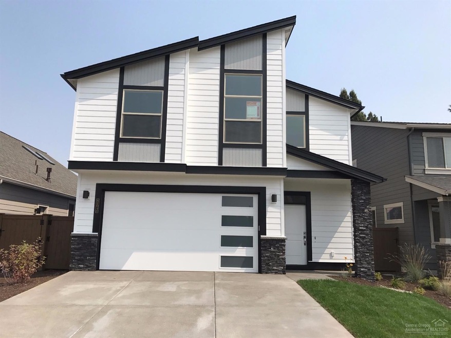 61010 SE Ambassador Dr, Bend, OR 97702 - photo 1