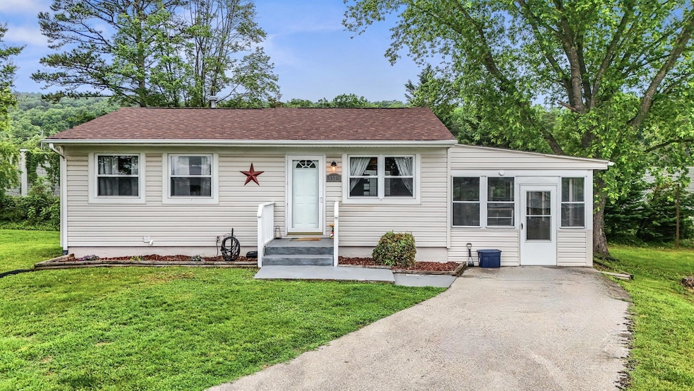 8574 brubaker dr_001