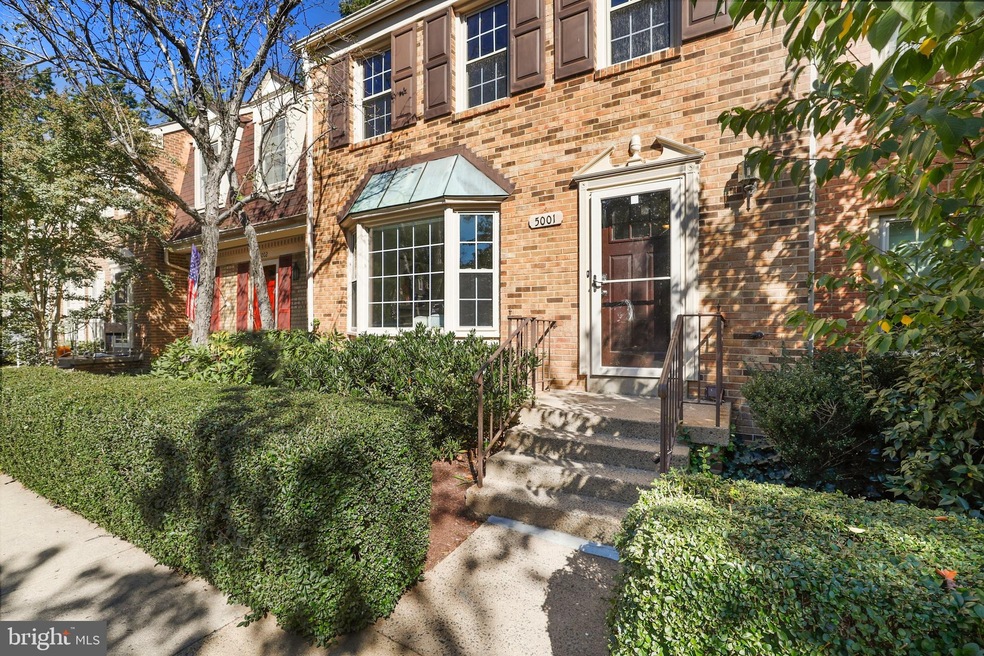 5001 Domain Place unit 2, Alexandria, VA 22311 - photo 1