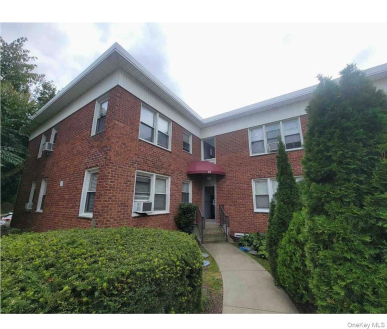 12 Winchester Ave unit 2b, Yonkers, NY 10710 - photo 1