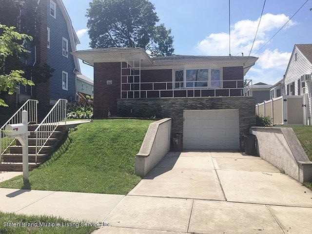 194 Kemball Ave, Staten Island, NY 10314 - photo 1