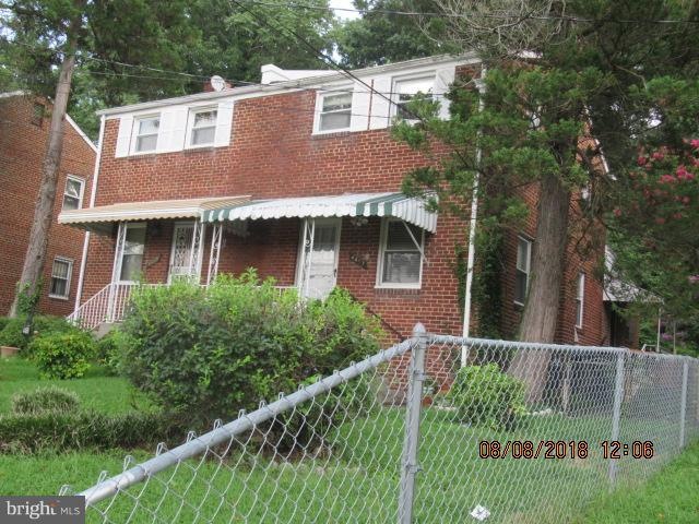 4457 Texas Ave SE, Washington, DC 20019 - photo 1