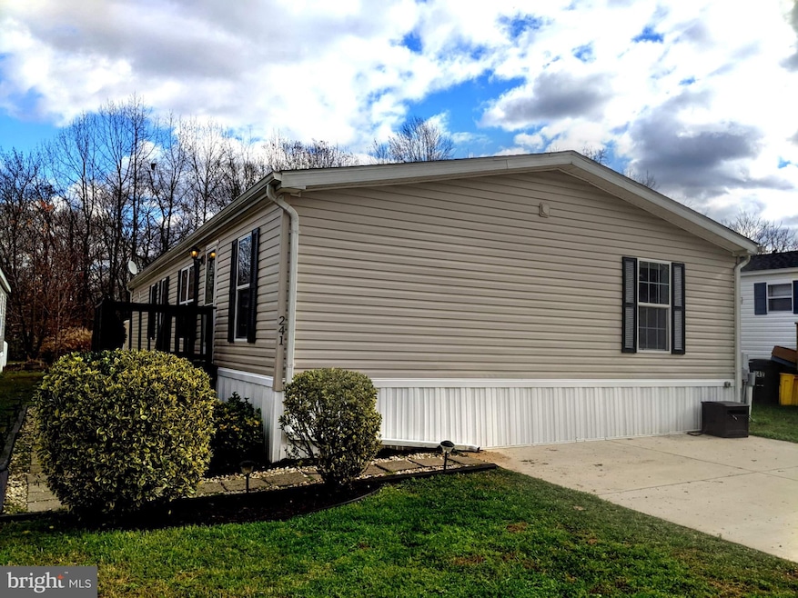 241 Edward Ln, Lothian, MD 20711 - photo 1